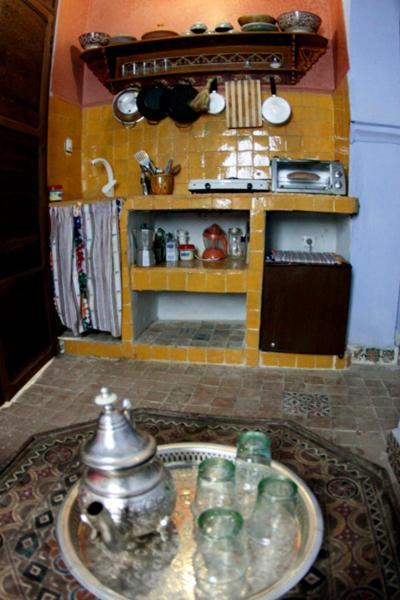 Dar El Moualim Apartment Chefchaouen Ruang foto